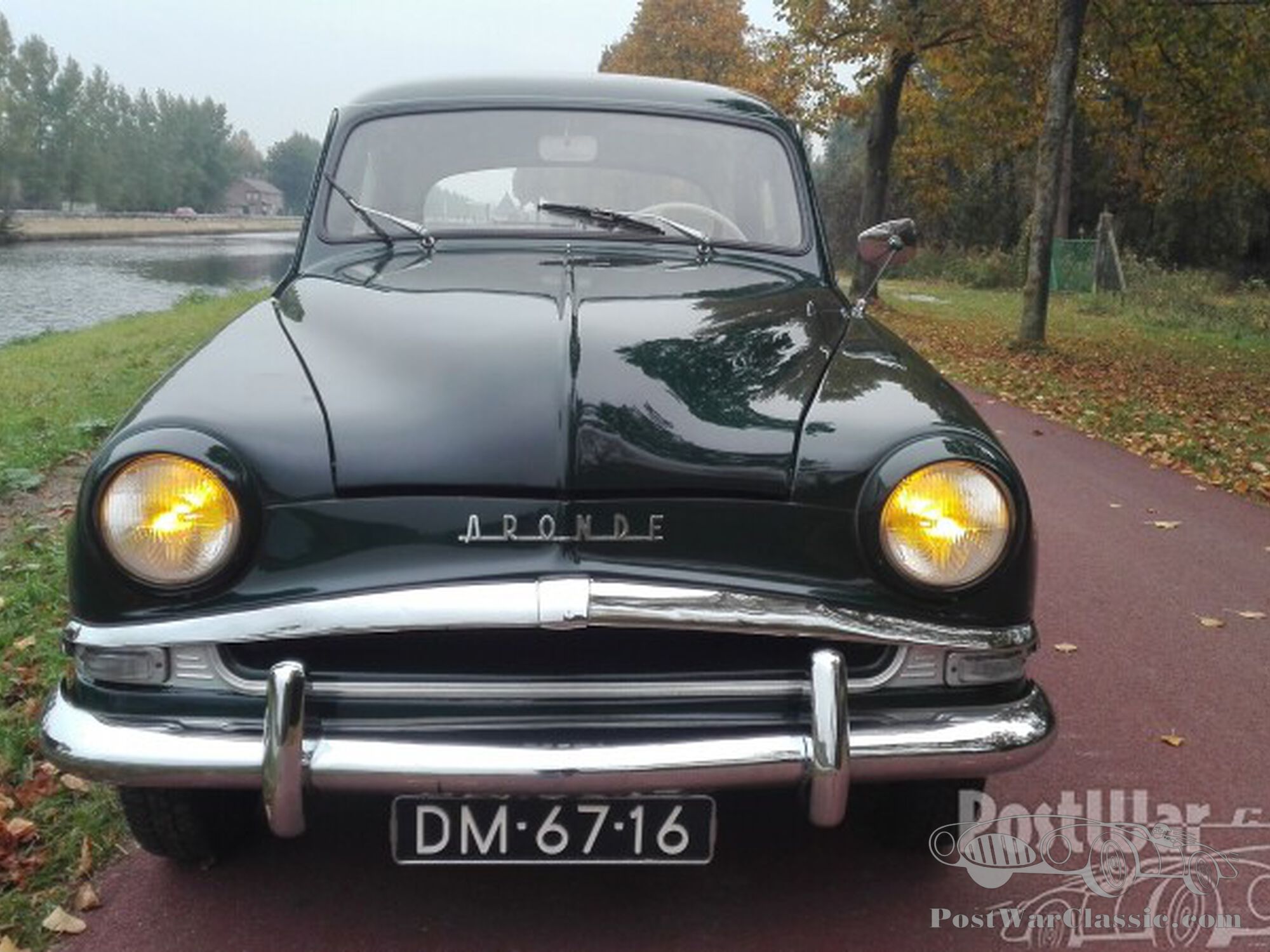 Simca aronde 1300 de luxe sedan 1957 SOLD