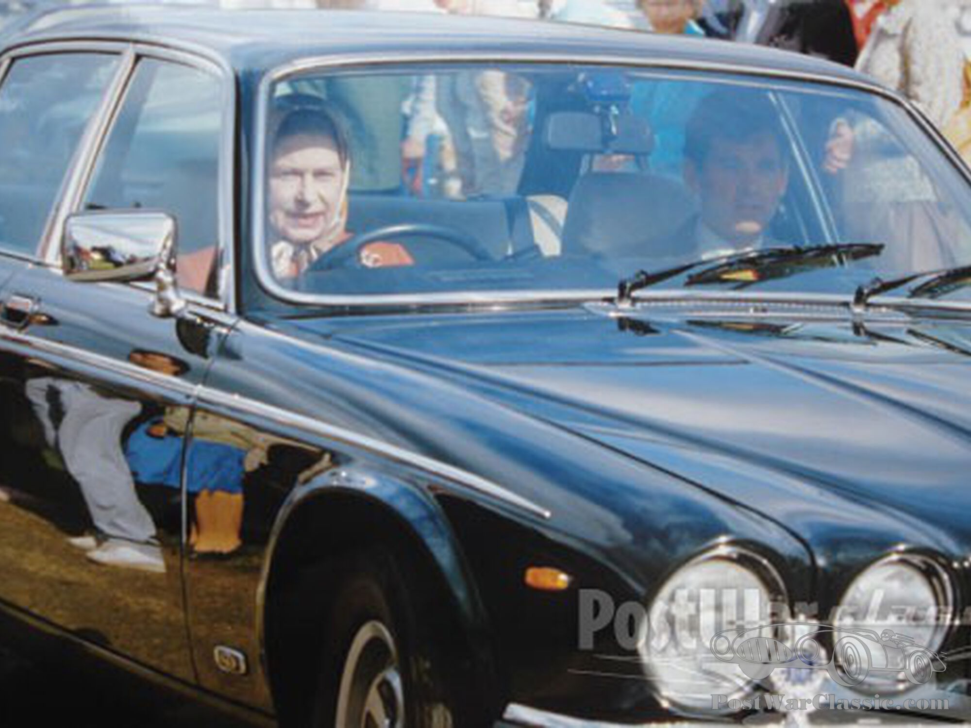 Daimler Double Six Long-Wheelbase Saloon (Queen Elizabeth II's personal car) 1984 for sale