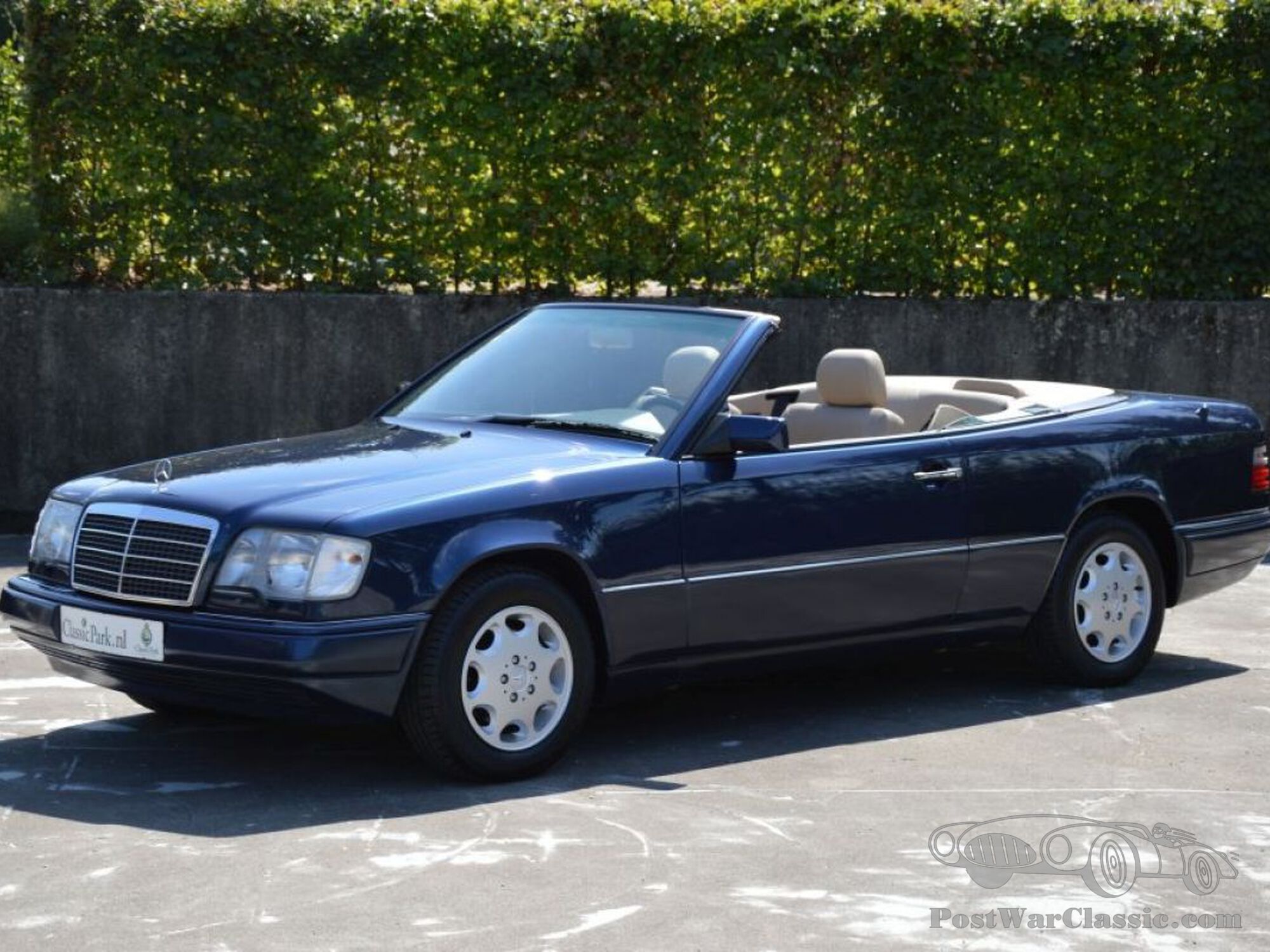 Mercedes-Benz E 200 Cabriolet