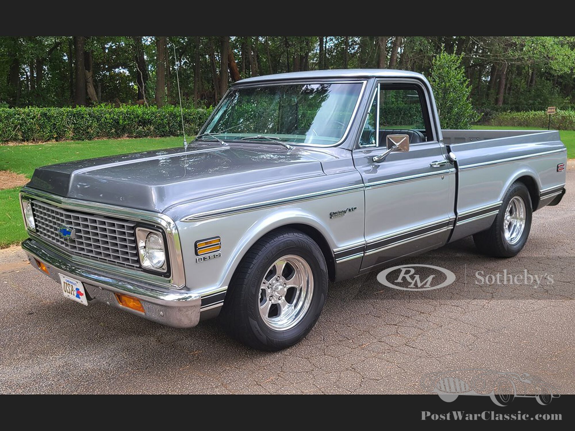 1972 Chevrolet C/10 Deluxe Fleetside Pickup | Auburn Fall Auction | RM Sotheby's | 3-5 Sept 2020