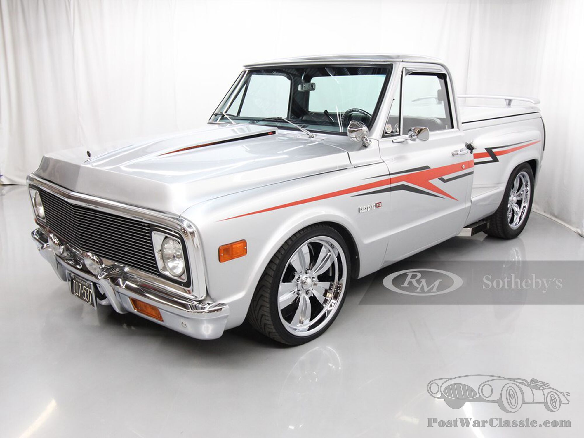 1971 Chevrolet C/10 Cheyenne Stepside Pickup Custom