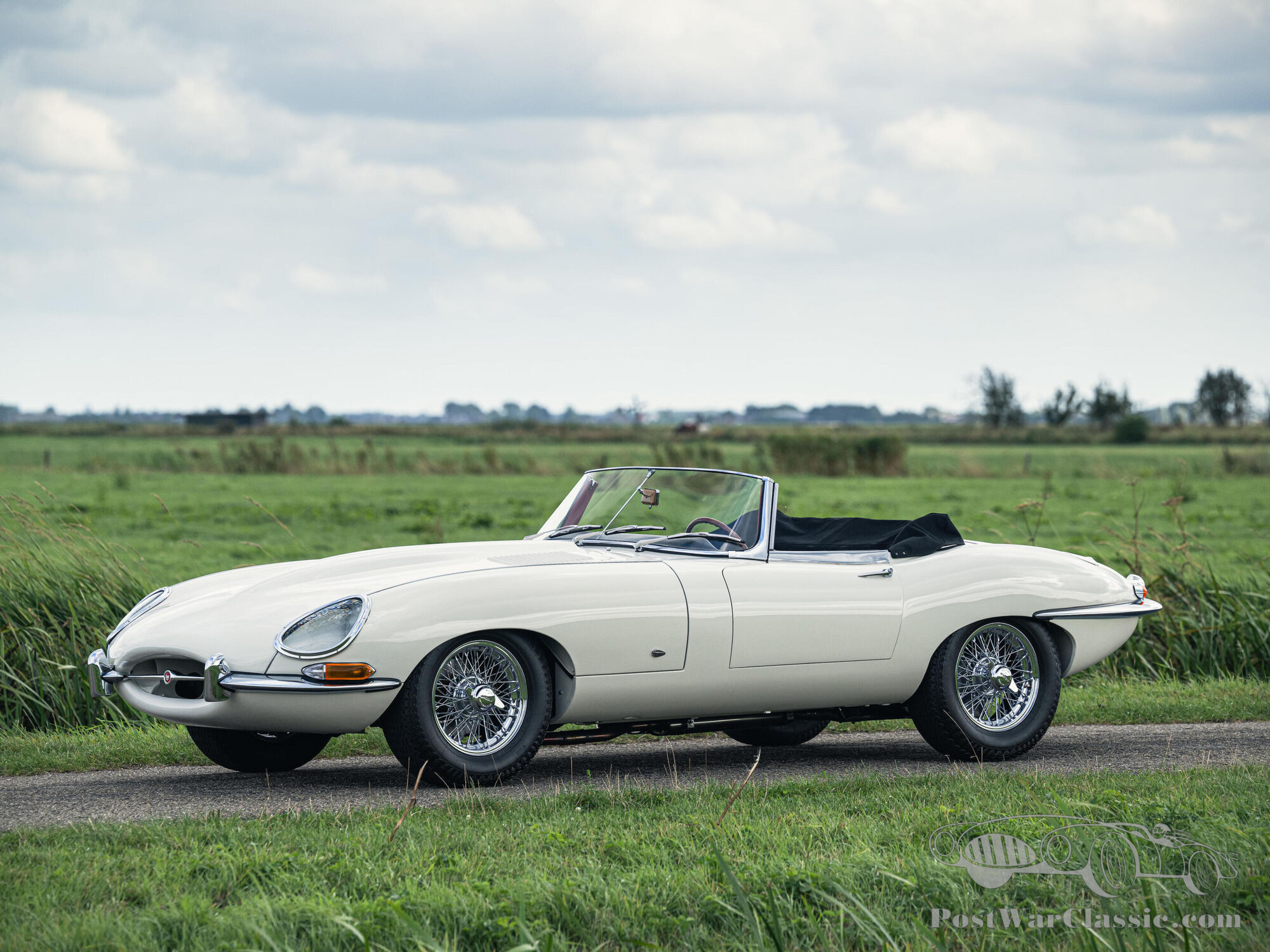 1961 Jaguar E-Type Series 1 3.8-litre 'Flat Floor' Roadster | The Zoute Sale 2024 by Bonhams|Cars