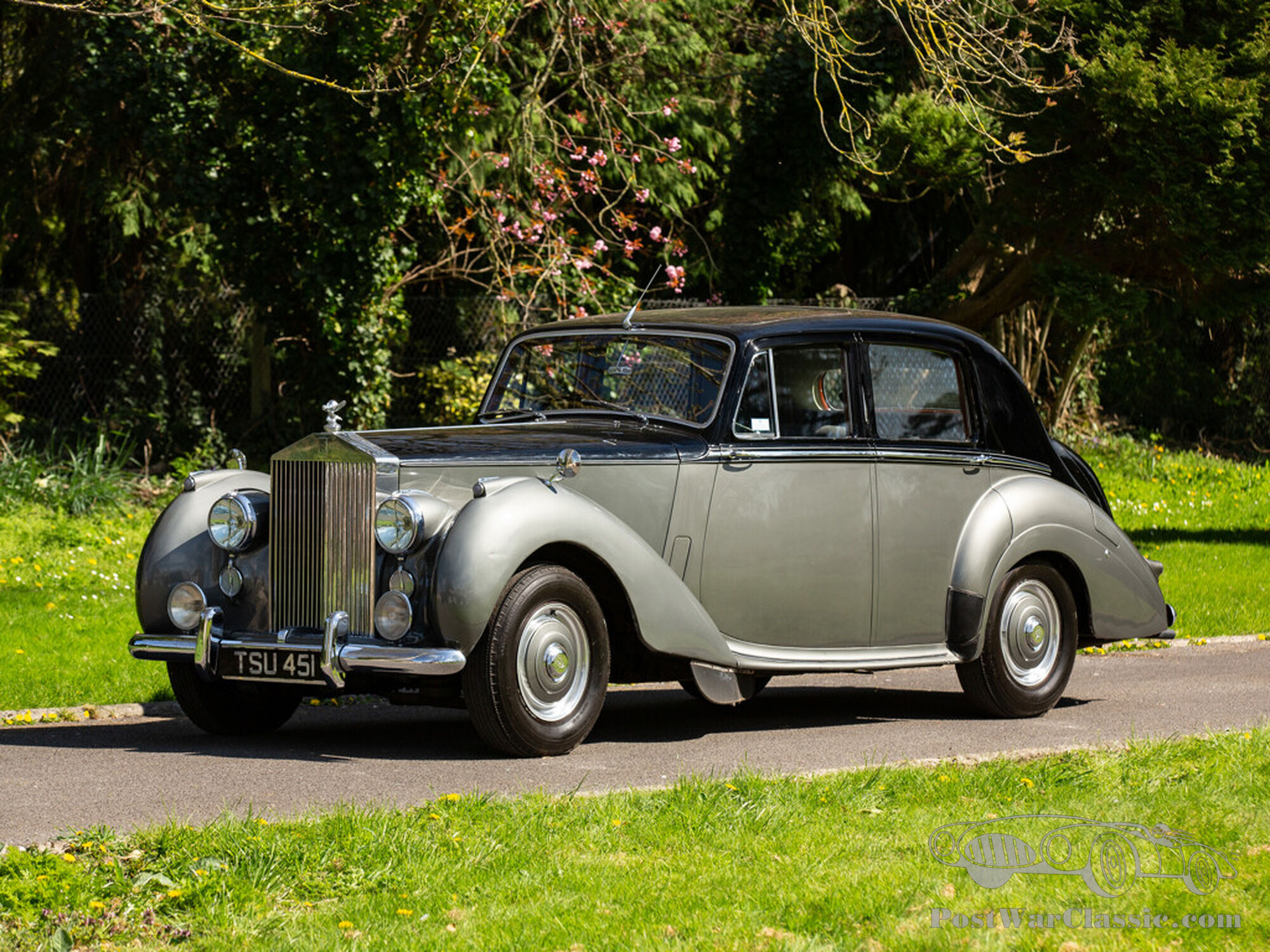 1954 Rolls-Royce Silver Dawn Saloon | RM Sotheby's | Cliveden House