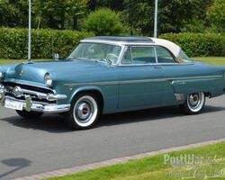 Ford Crestline Skyliner 1954 for sale