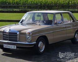 Mercedes-Benz 200 Sedan 1973