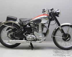 BSA Gold Star 350cc 1 cyl ohv 2601 1952 SOLD
