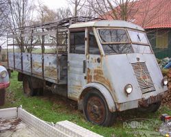 Renault AHN4 1946