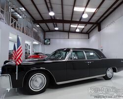 Lincoln Continental Presidential Limousine 1962