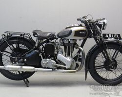 Ariel mc NG “De Luxe” 350cc 1 cyl ohv 1946 SOLD
