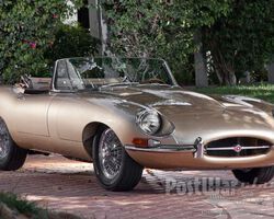 Jaguar E-Type Series 1 1/2 4.2-Liter Roadster 1968 for sale