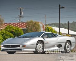 Jaguar XJ220 1993 for sale