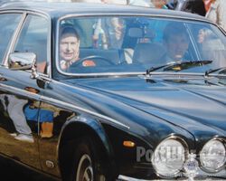 Daimler Double Six Long-Wheelbase Saloon (Queen Elizabeth II's personal car) 1984 for sale