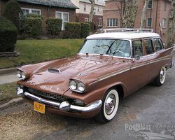 Packard STATION WAGON 4-Door 1958