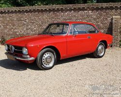 Alfa Romeo 1300 GT Bertone