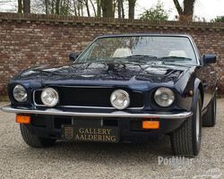 Aston Martin V8 Volante