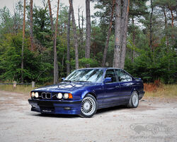 Aguttes Auction: 1991 - BMW Alpina B10 Biturbo