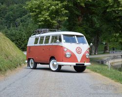 Aguttes Auction: 1965 - Volkswagen Combi T1