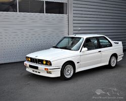Aguttes Auction: 1988 - BMW M3 E30
