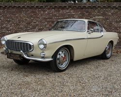 Volvo P1800