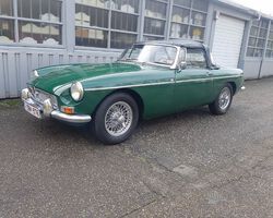 MG B 1966 Nicely restored and great driver