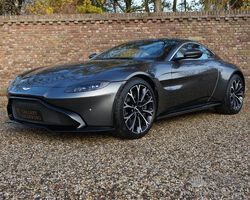 Aston Martin V8 Vantage