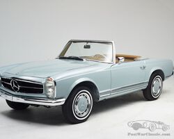 Beautiful and to concours standards restored Mercedes 280 SL Pagoda with hardtop from 1968