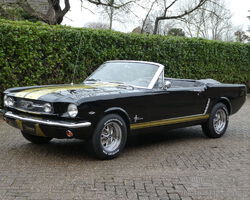 Ford Mustang Convertible