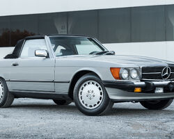 1989 Mercedes-Benz 560SL