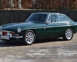 MG B GT