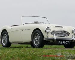 Austin Healey 100-6 in excellent restored condition !