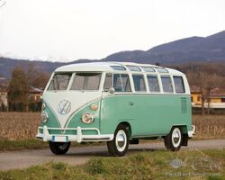VOLKSWAGEN 21 Window T1 “Samba Bus” 1963 | Aste Bolaffi Auction | May 24, 2019