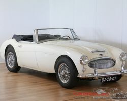Austin Healey 3000 MKIII BJ8 Convertible restored car