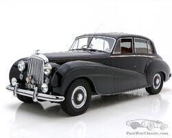 1951 BENTLEY MARK VI MULLINER LIGHTWEIGHT SPORTS SALOON