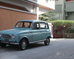 1963 Renault R4L | Finarte Padova Auction October 25