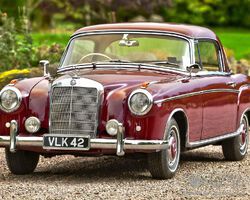 1958 Mercedes 220S Ponton Coupe RHD