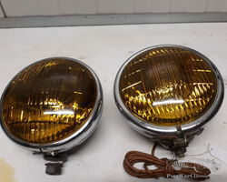 2 fog lamps General Electric