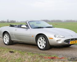 Jaguar XK8 4.0 Convertible in good condition