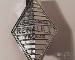 2 x Renault badge 4 CV