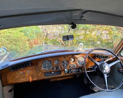 1965 Bentley S3 Saloon with folding rear seat. B124GJ