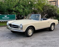 Mercedes Benz 250 SL Automatic W113