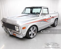 1971 Chevrolet C/10 Cheyenne Stepside Pickup Custom