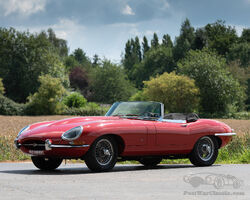 1961 Jaguar E-Type 3.8-Litre Series 1 Flat floor 'External Bonnet Lock' Roadster | The Autoworld Autumn Sale | Bonhams | Sept 6, 2020