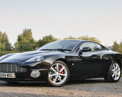 2004 Aston Martin Vanquish