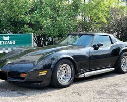 Chevrolet - Corvette C3 T-TOP
