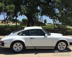 1988 Porsche 911 Carrera 3.2