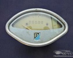 speedometer VESPA new old stock