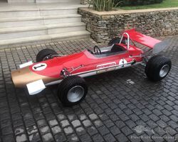 Joromo child’s race car