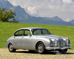 1961 Jaguar Mk2 3.8-Litre Sports Saloon | Bonhams Goodwood Speedweek | 17 Oct 2020