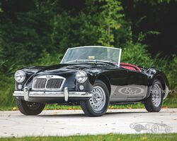 1960 MG MGA Twin Cam | The Elkhart Collection | RM Sotheby's | 23-24 Oct 2020