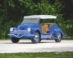 1961 Renault 4CV Jolly by Ghia | The Elkhart Collection | RM Sotheby's | 23-24 Oct 2020